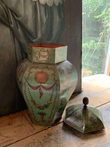 French Toleware Vase & Cover