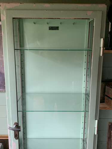 1940’s PAINTED STEEL MEDICAL CABINET