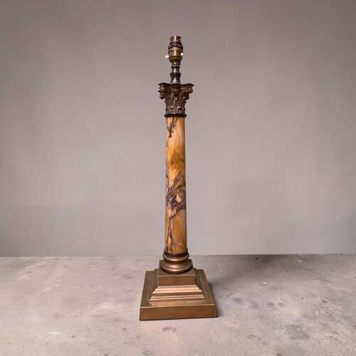 MID CENTURY CORINTHIAN COLUMN TABLE LAMP