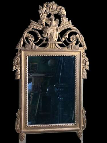CHARMING 18th C FRENCH MARRIAGE MIRROR